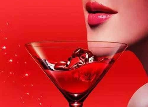 95后女孩賣蛋糕致富，躋身成功人士！